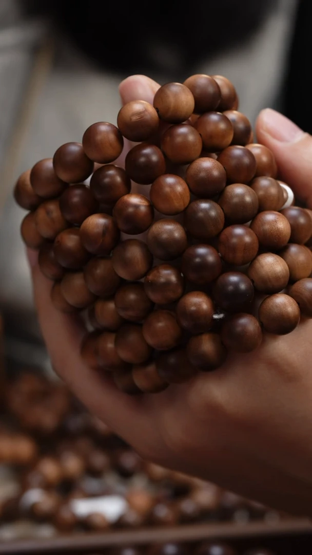 檀香木手串/手链老山檀香1.2圆珠多样式发其一留疤