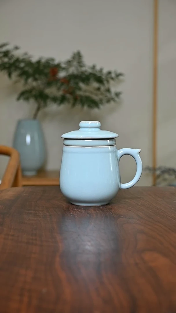 茶水分离杯 天青 微瑕 无款