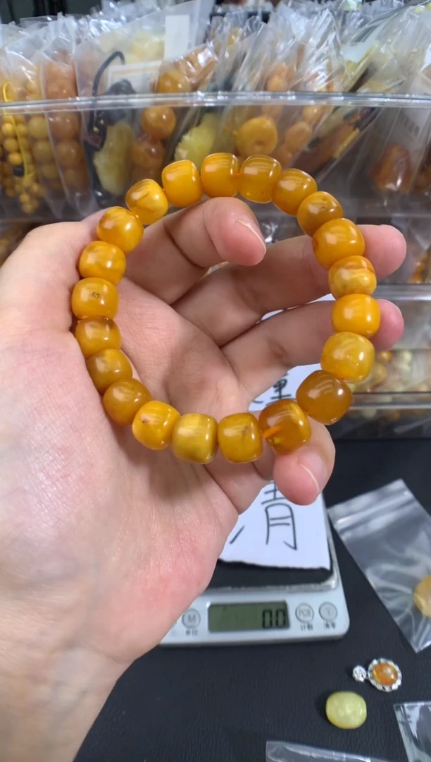 蜜蜡未镶嵌珠宝奇石1