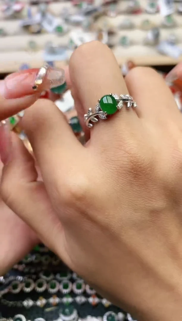 【闪购商品】翡翠戒指未镶嵌...........