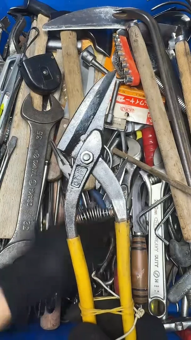 ?**?五金工具凿子剪子等25