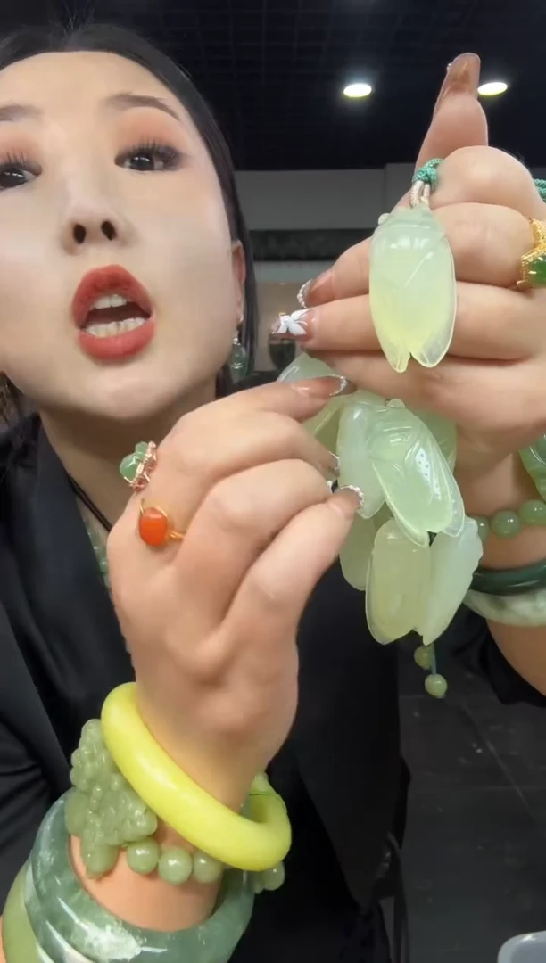 【闪购商品】岫玉颈饰未镶嵌白冰一鸣惊人【绳子款式】