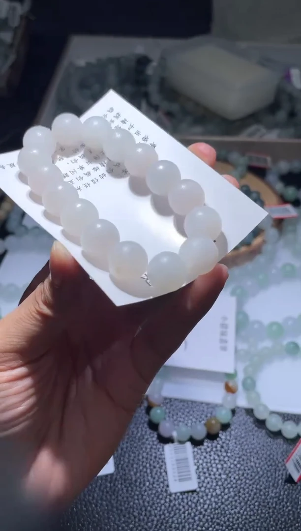 未镶嵌定制翡翠翡翠手串