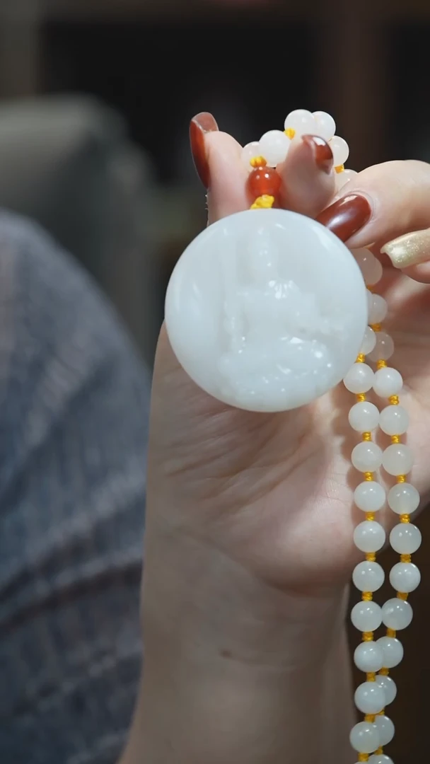 颈饰未镶嵌和田玉不动尊