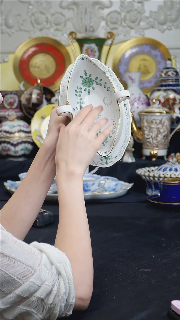 骨瓷婷婷中古器物如图所示70
