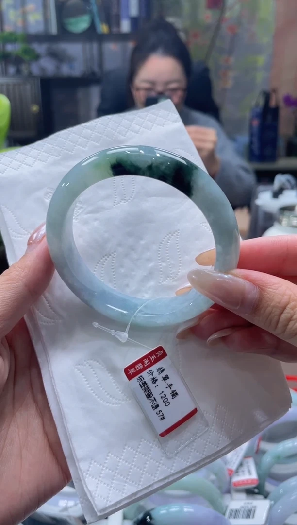 未镶嵌手镯翡翠8065****