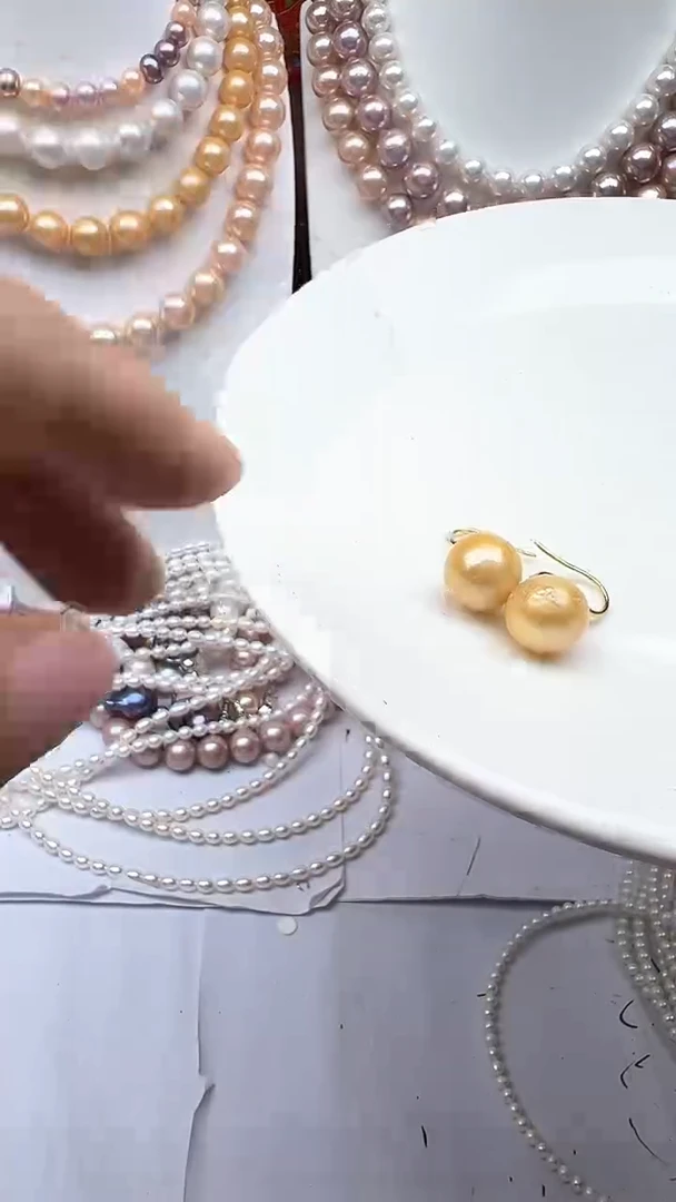 淡水珍珠未镶嵌颈饰1