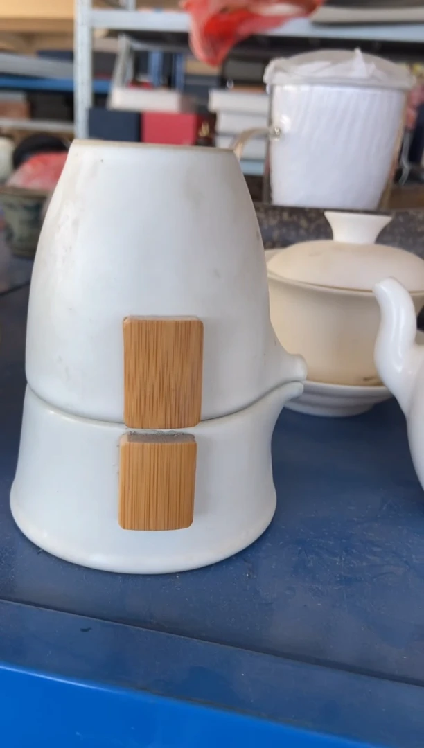 无运费险有瑕疵的摄影的产品有使用过的痕迹有点脏介意勿拍