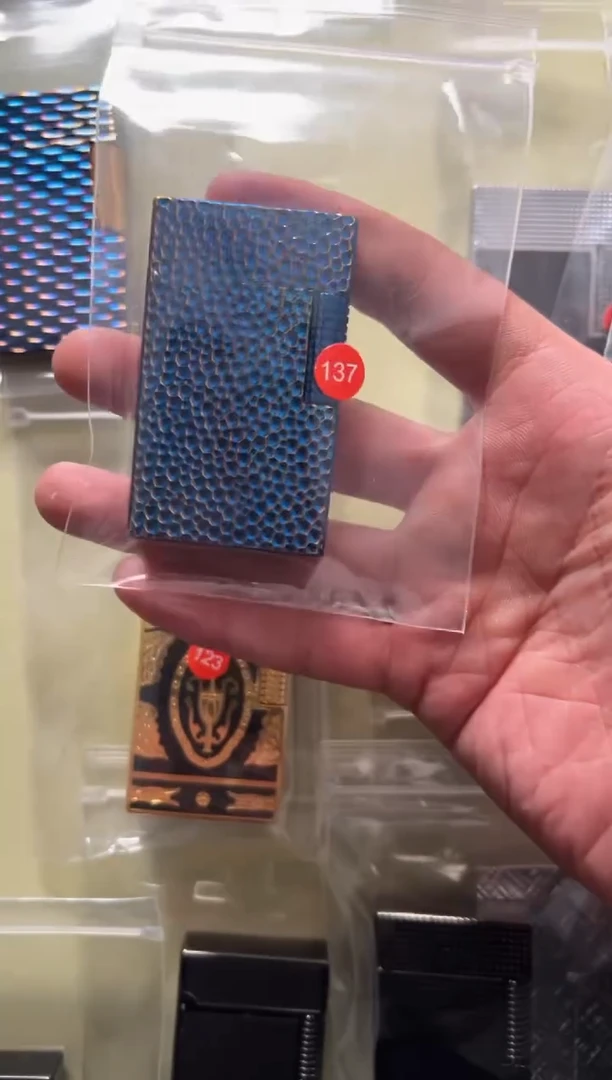 熬****粥【老张回血】中古打火机（裸机）