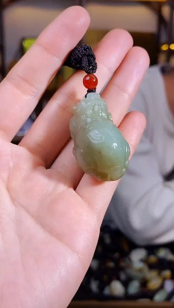 【闪购商品】和田玉颈饰未镶嵌1