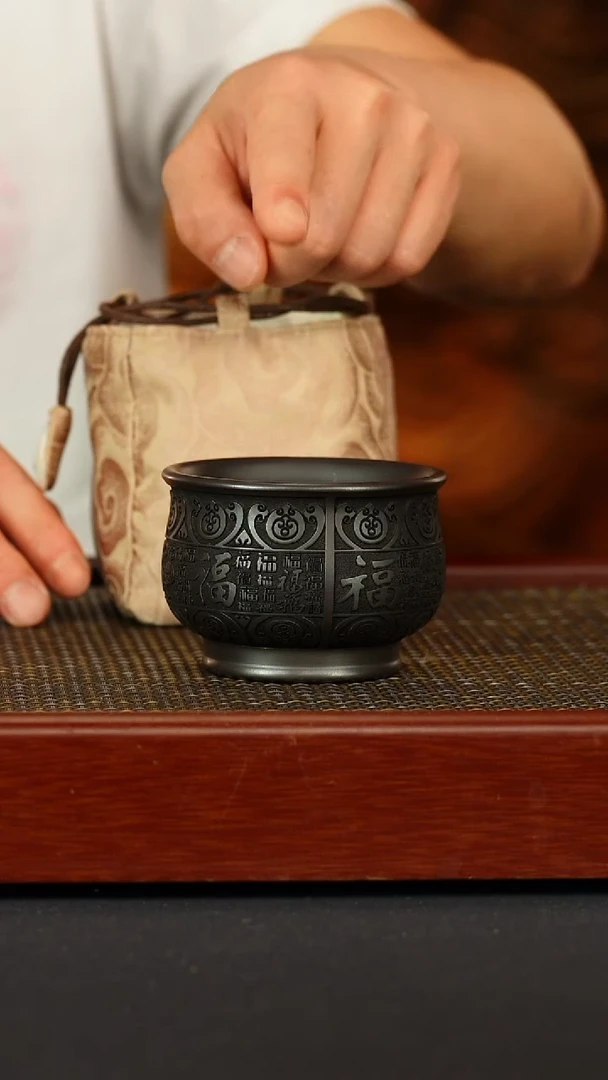 茶壶紫砂宜兴原矿紫砂茶宠