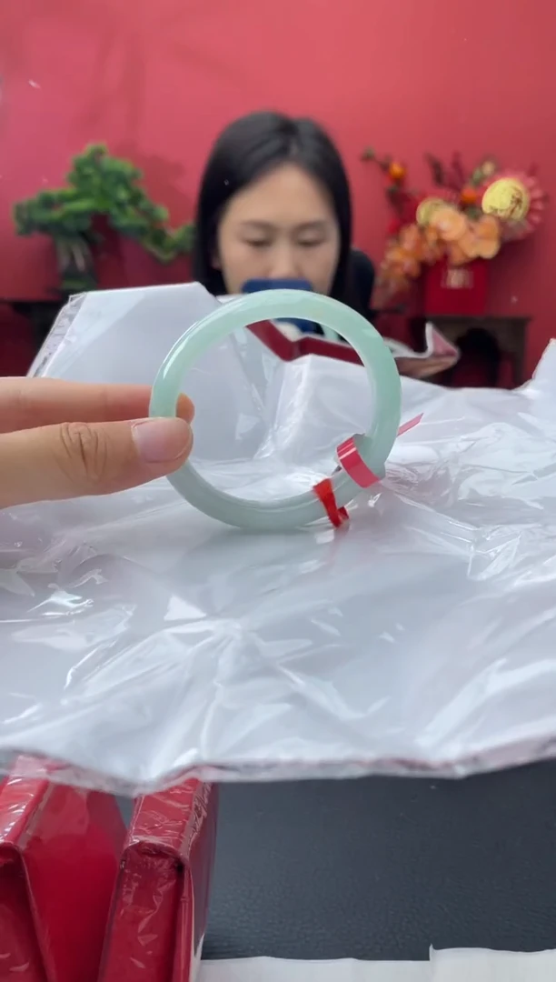 未镶嵌手镯翡翠5