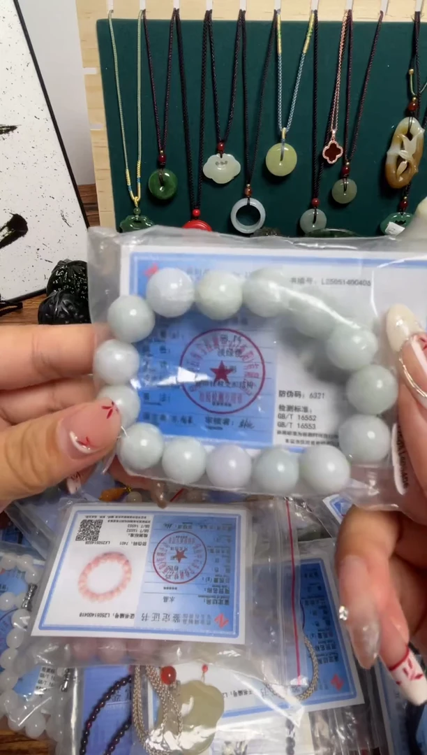 未镶嵌手串翡翠单圈手串