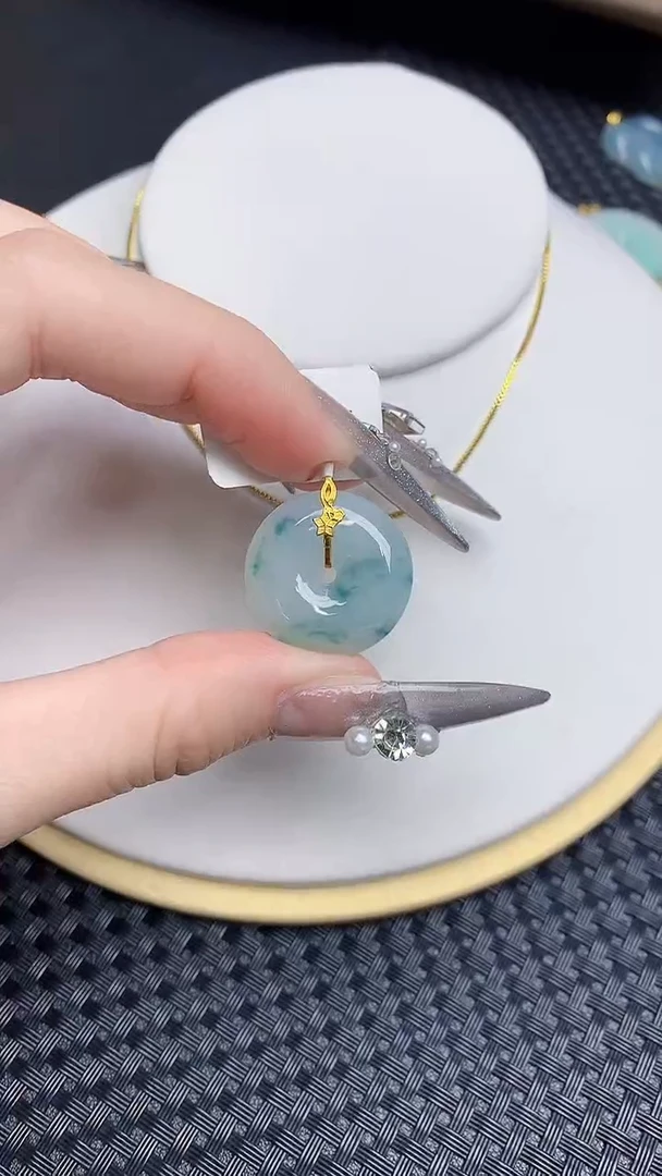 【闪购商品】翡翠颈饰18K金镶嵌53445345453