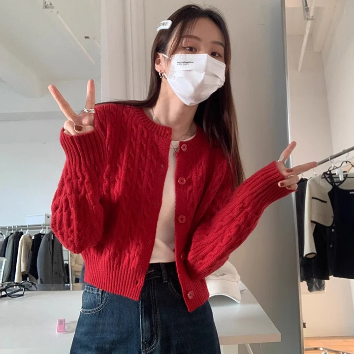 慵懒氛围感毛衣外套女超好看的秋冬季新款穿搭针织开衫百搭上衣