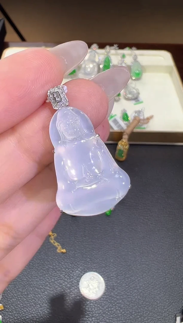 吊坠(不含链)18K金镶嵌翡翠翡翠