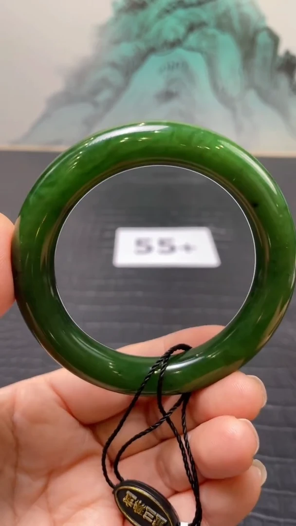 未镶嵌手镯和田玉（碧玉）?**?55+