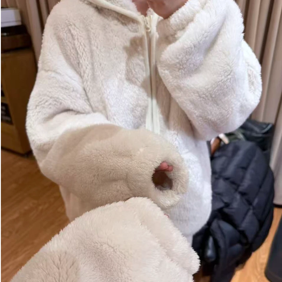 13718余小鱼【毛毛家居服】白色长袖上衣长裤家居服套装女装