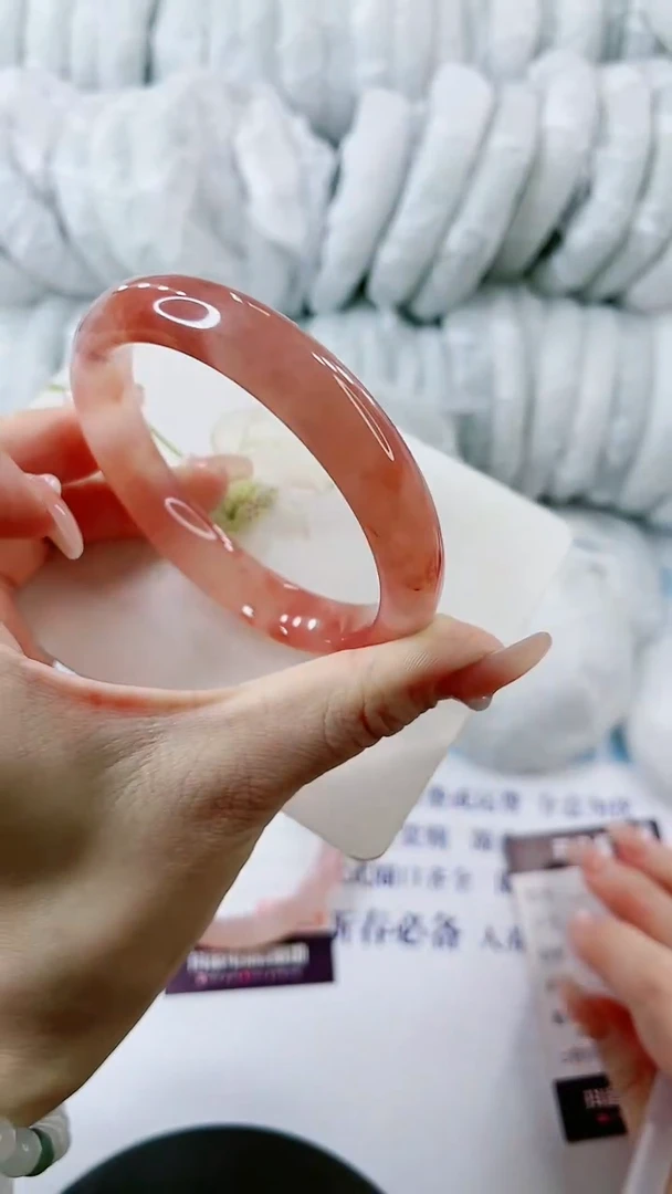 【闪购商品】石英质玉手镯未镶嵌0062005046-多样性发货