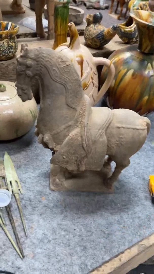 陶瓷唐三彩手工陶瓷品