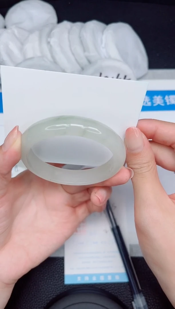 石英质玉手镯未镶嵌275-57