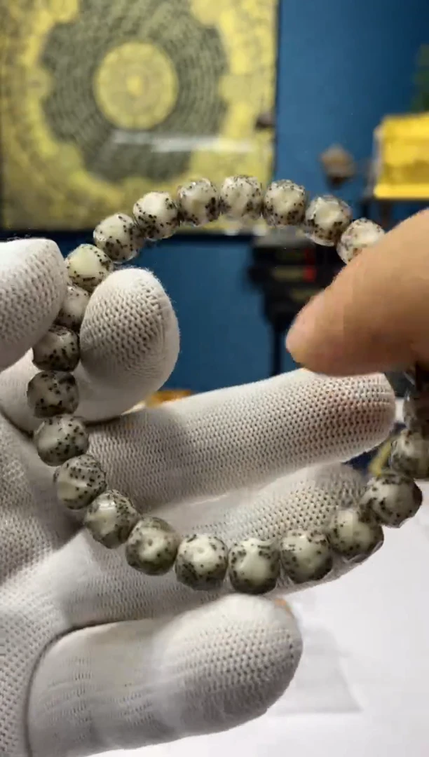 星月菩提手串纯手工/9改糯冰石玉料无相