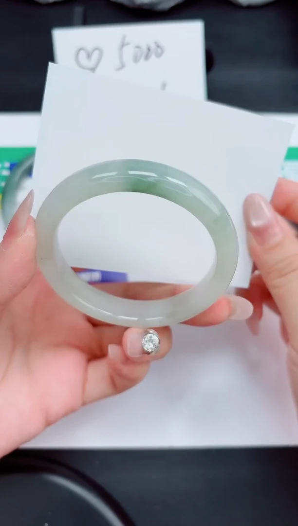 石英质玉手镯未镶嵌24-54.5