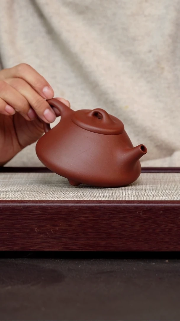 茶杯紫砂一**木子冶石瓢