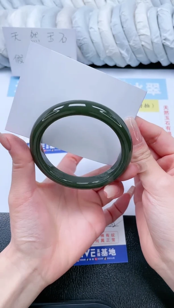 【闪购商品】和田玉手镯未镶嵌T307-60.2