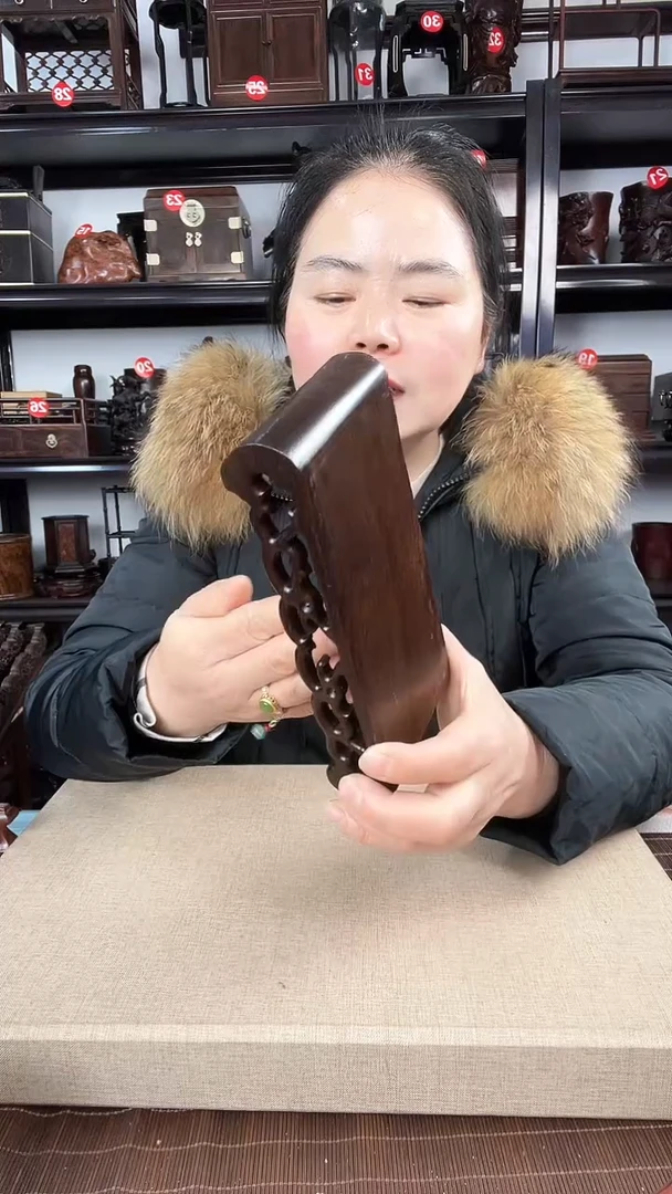 【闪购商品】木1220老李红木工艺品