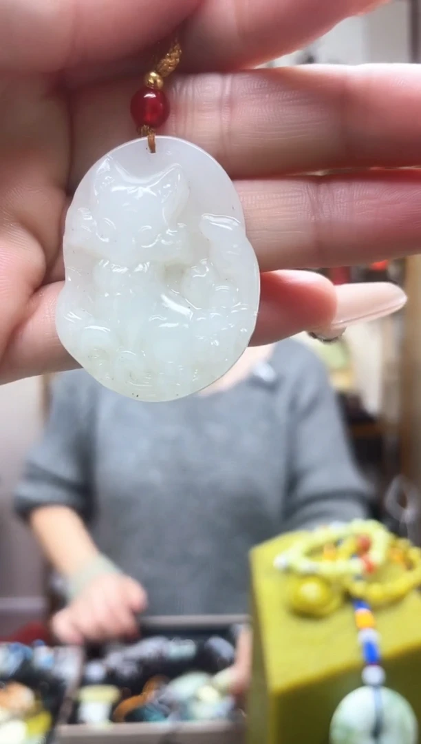 未镶嵌岫玉吊坠·1