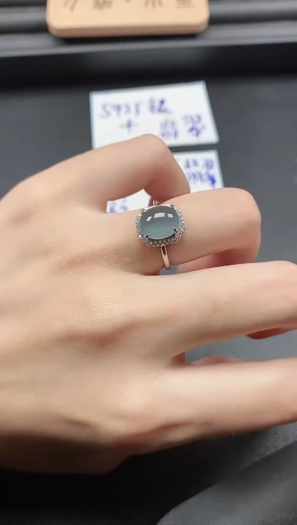 翡翠戒指银S925镶嵌51511
