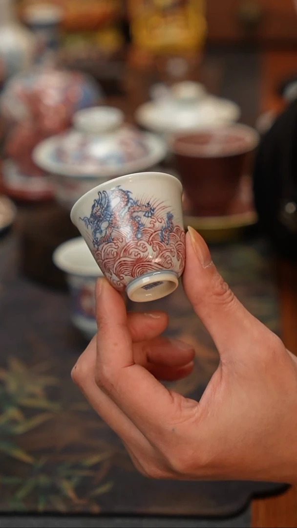 贵红窑青花釉里红鱼化龙小杯