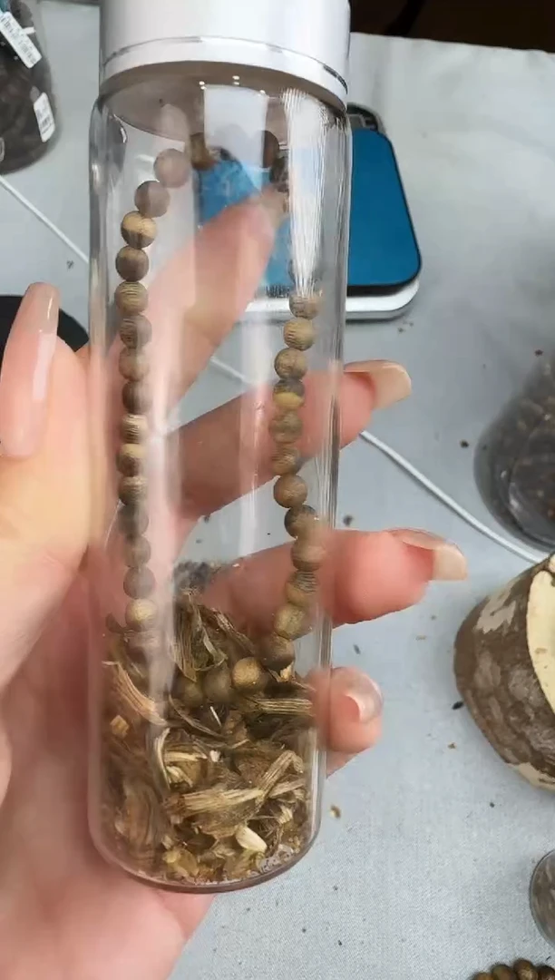 沉香沉香碎屑05白棋虫漏圆静静沉香甄选多样性发一