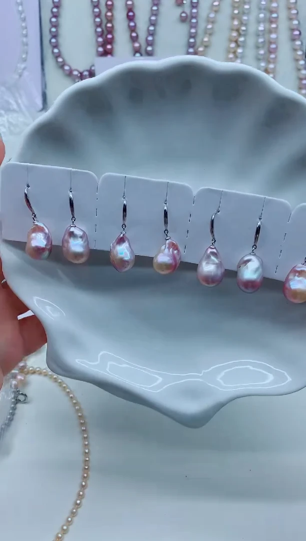 未镶嵌淡水珍珠耳饰淡水珍珠耳饰多样性发其一