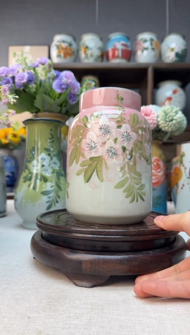 【闪购商品】瓶景德镇手绘陶瓷花瓶底部无孔高16口7左右