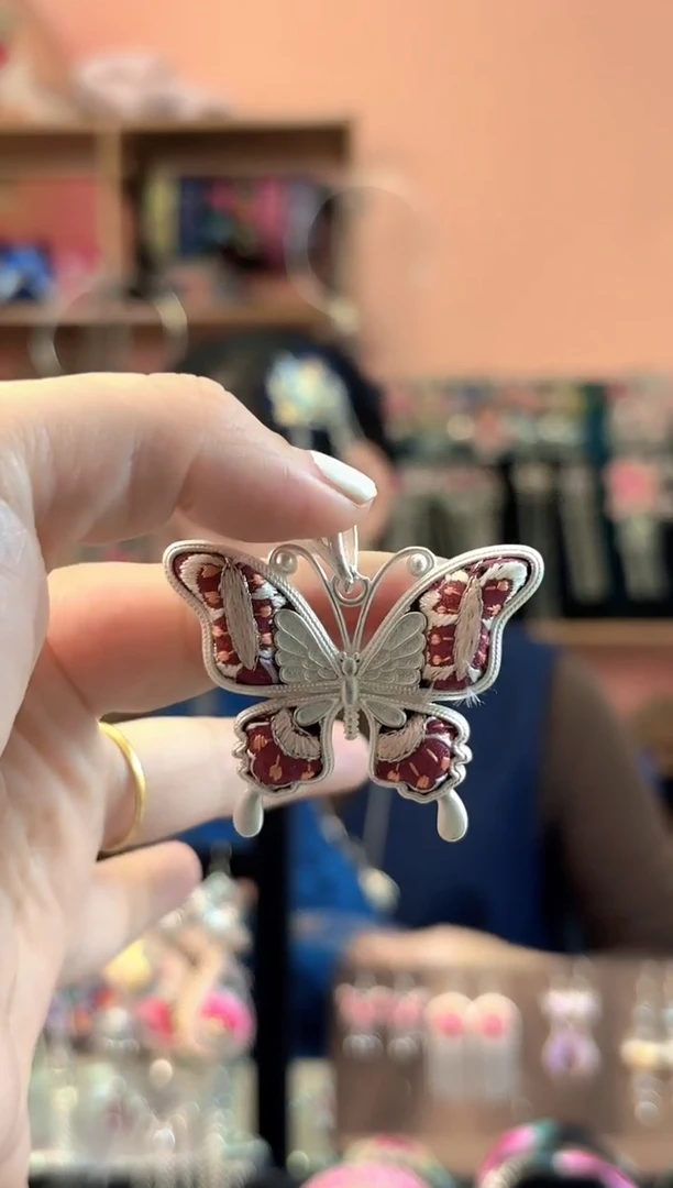 织绣艺枝独绣手工饰品199