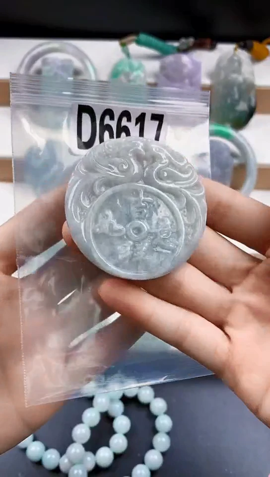 颈饰未镶嵌翡翠天然翡翠吊坠挂件