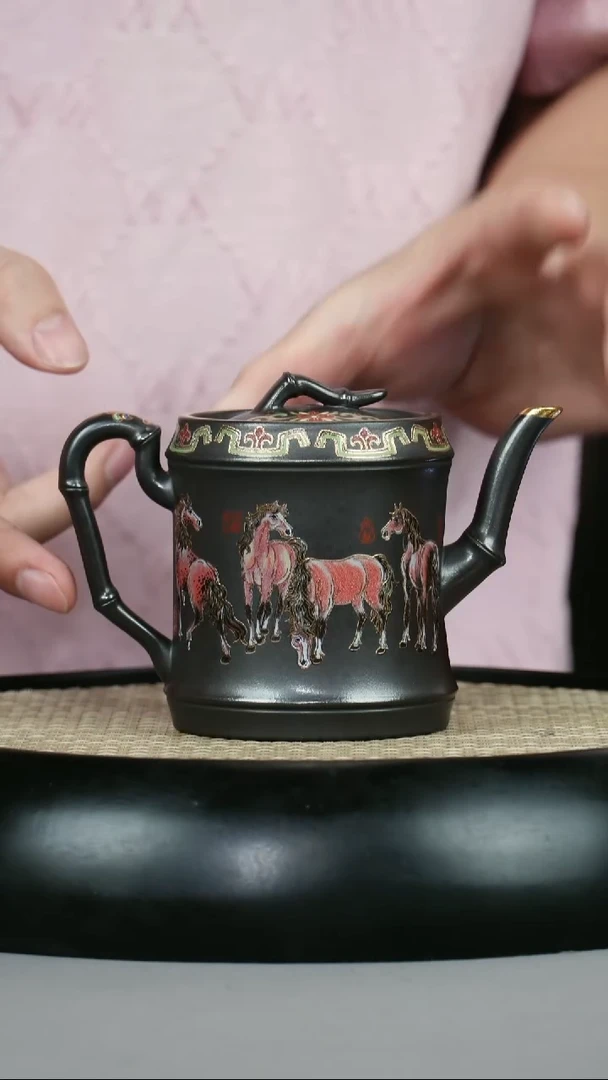石黄 八骏 珐琅彩