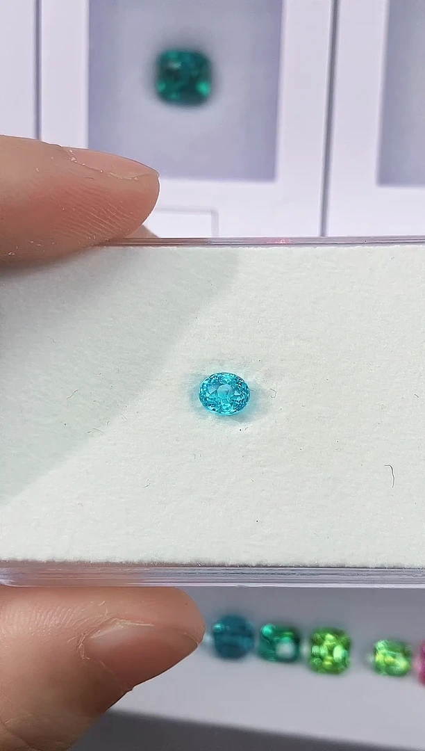 未镶嵌裸石碧玺0.55克拉 帕拉伊巴