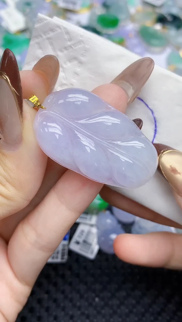 颈饰18K金镶嵌翡翠3   天然翡翠A货  百元以上9米证书费自理