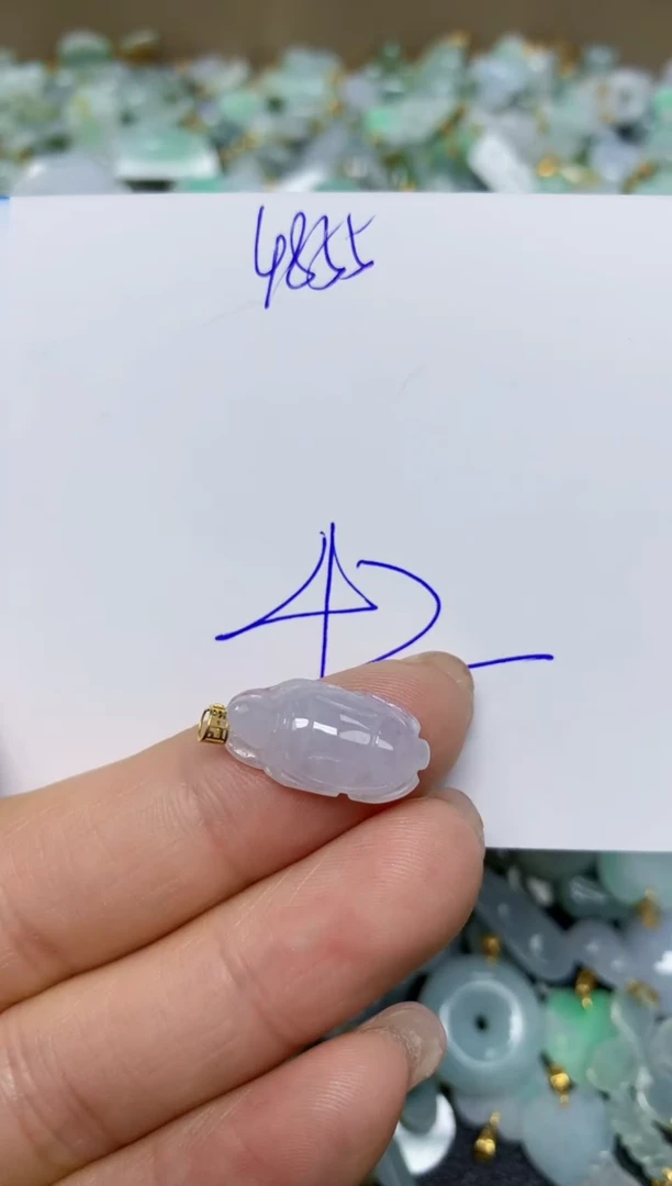 【闪购商品】翡翠挂件18K金镶嵌 天然翡翠A货