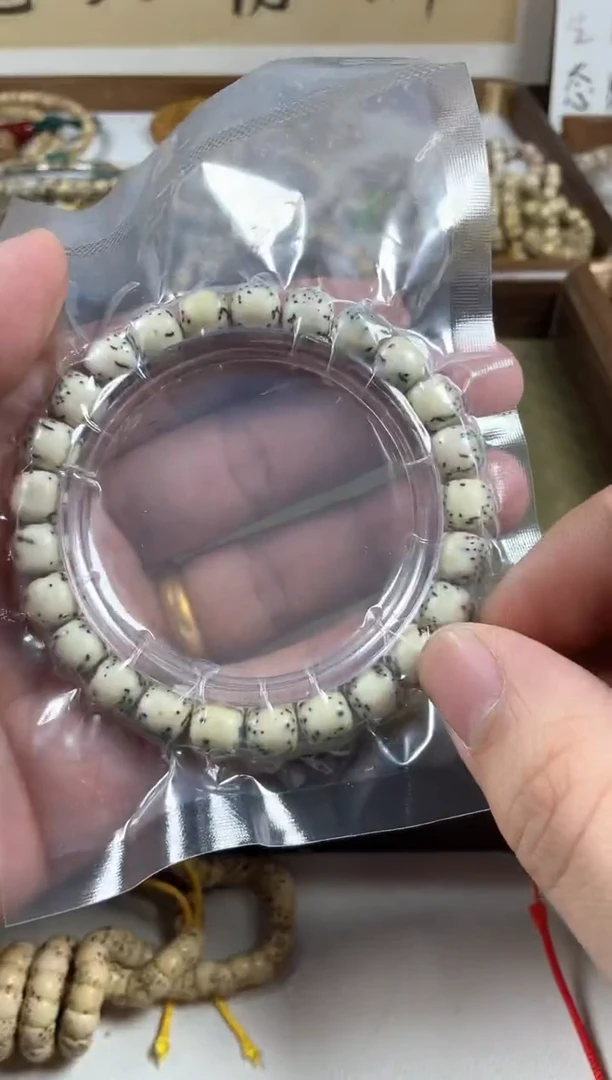 手串星月菩提原生态石玉料绿背河豚单圈9*8
