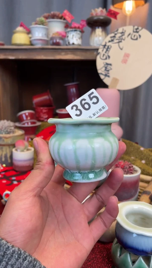 【闪购商品】摆件365景德镇手工花盆 默认微瑕