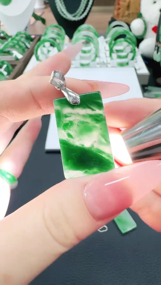 石英质玉（非洲翠）1未镶嵌/3004