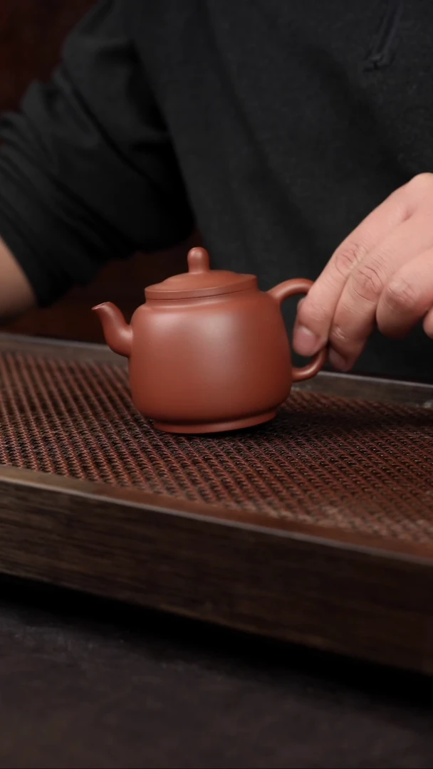 【闪购商品】紫砂茶壶底槽清墨林【带矿标证书】