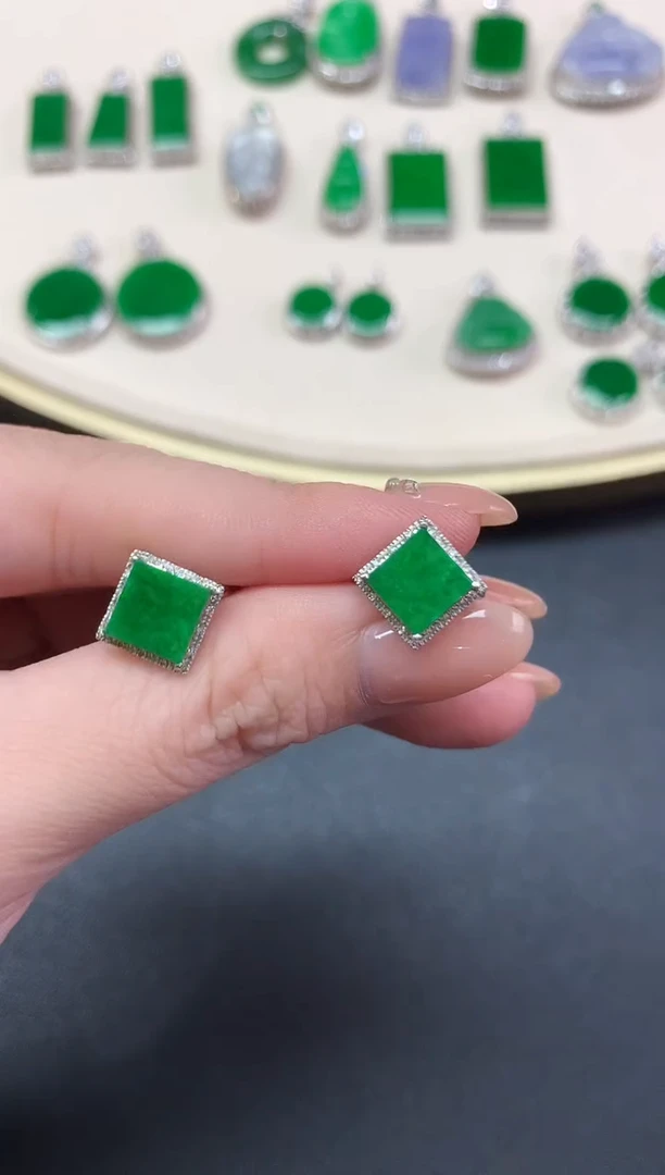 翡翠18K金镶嵌耳饰耳饰A244|2800