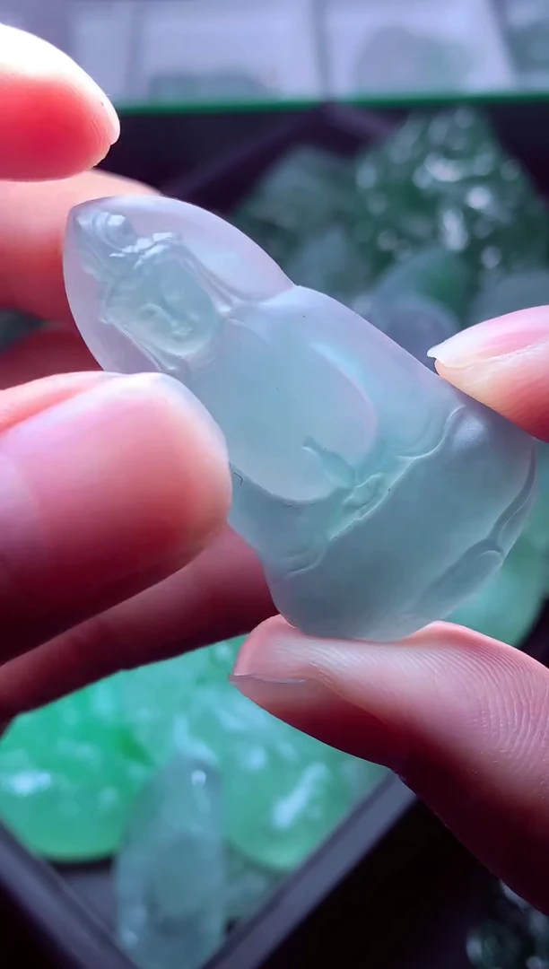 未镶嵌定制翡翠糖**?毛货翡翠定制