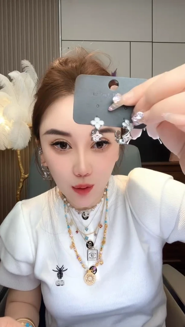 亚克力不锈钢驴耳圈