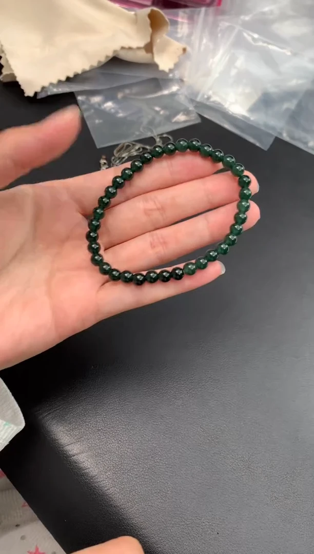 未镶嵌定制翡翠48小时鉴赏期 退货不扣服务费